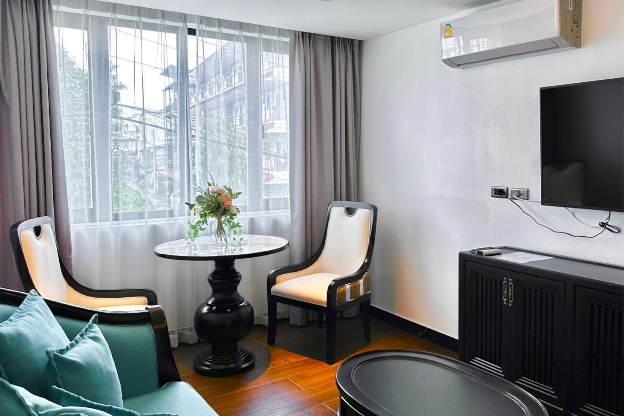 Glory Boutique Suites 清迈古城荣耀精品酒店 Chiang Mai Ngoại thất bức ảnh