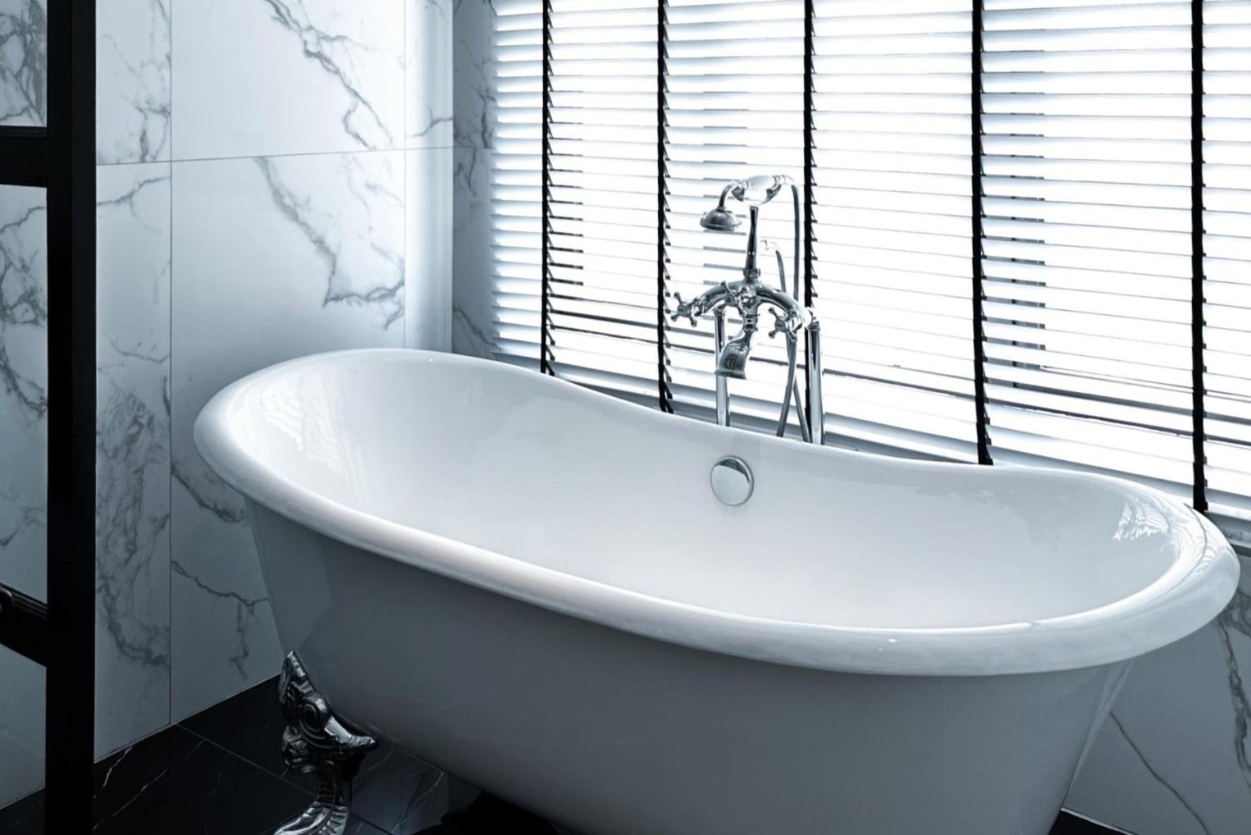 Glory Boutique Suites 清迈古城荣耀精品酒店 Chiang Mai Ngoại thất bức ảnh